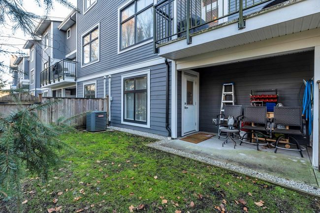 14 - 3303 Rosemary Heights Cres, Townhouse with 3 bedrooms, 3 bathrooms and 4 parking in Surrey BC | Image 37
