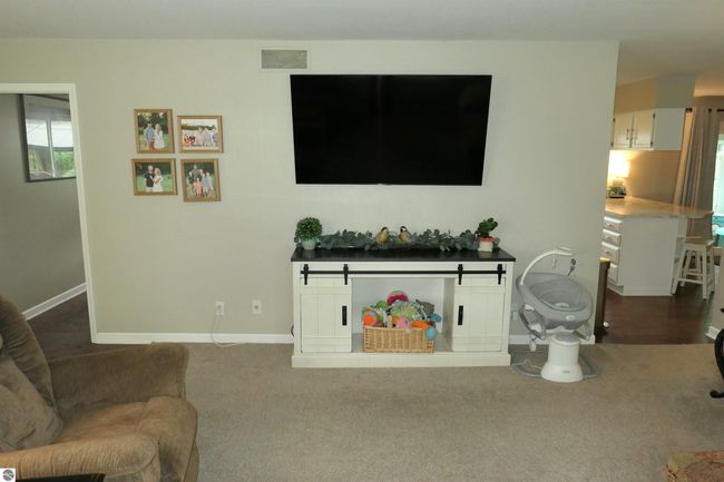 1502 Greenbriar St, House other with 4 bedrooms, 2 bathrooms and null parking in Mt. Pleasant MI | Image 7