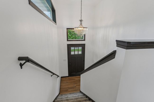 6-web-or-mls-Conway St-S1107-006.jpg | Image 19