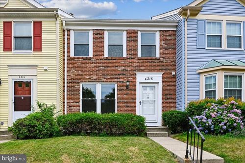 4318 Dunwood Ter, BURTONSVILLE, MD, 20866-1377 | Card Image
