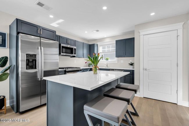 6 Shell Rd, Condo with 2 bedrooms, 3 bathrooms and 2 parking in Mantoloking NJ | Image 11