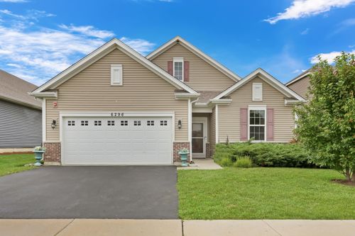6296 Doral Dr, Gurnee, IL, 60031-5355 | Card Image