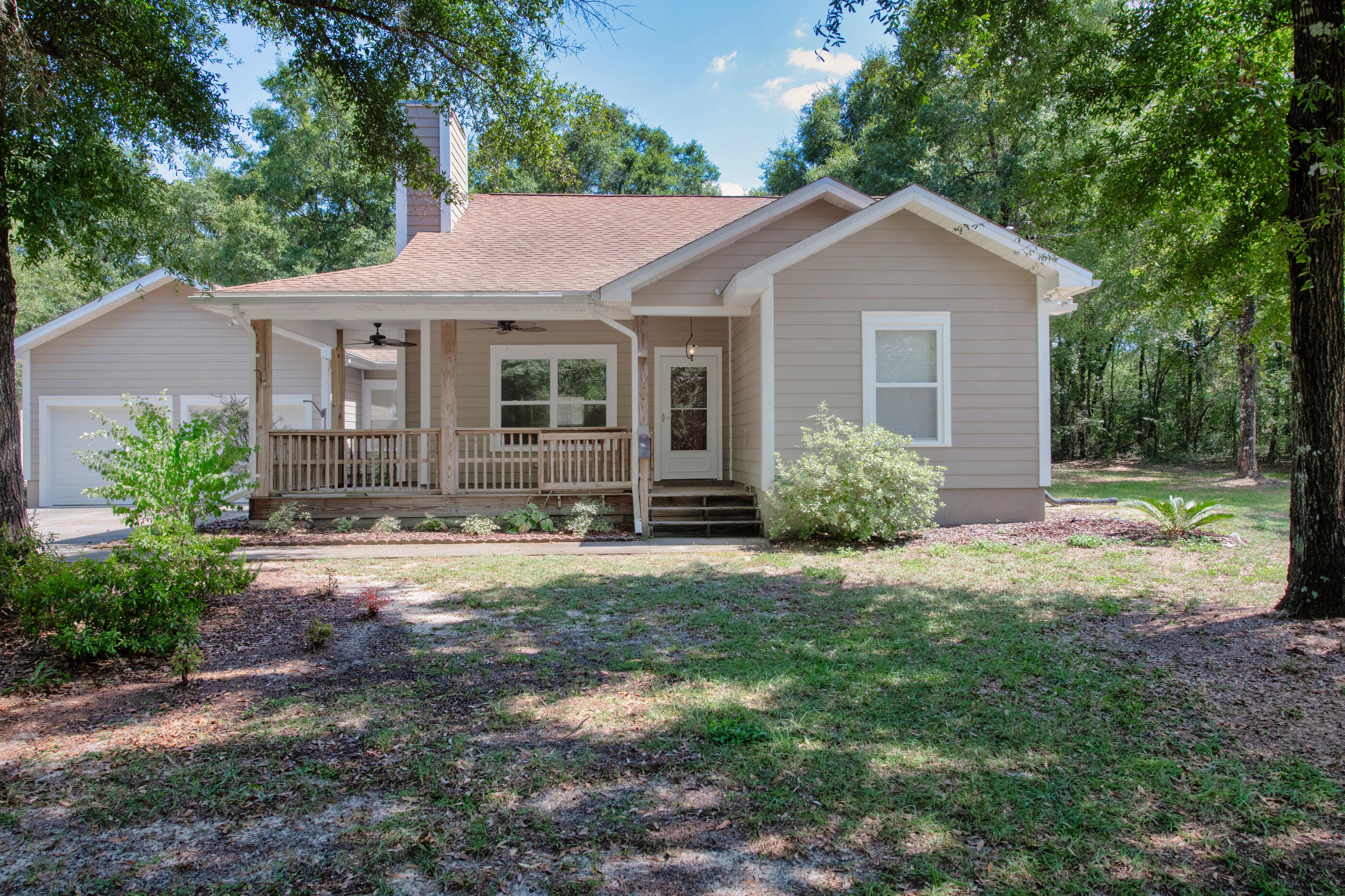 Peacock Rd, Defuniak Springs, FL 32433