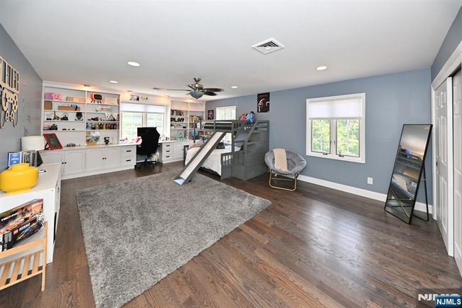254 University Way, House other with 5 bedrooms, 5 bathrooms and null parking in Paramus NJ | Image 38