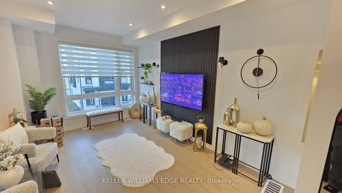 71-55 Tom Brown Dr, Paris, ON, N3L0N5 | Card Image