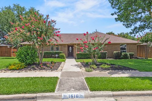1610 Steenson Dr, Carrollton, TX, 75007-3903 | Card Image
