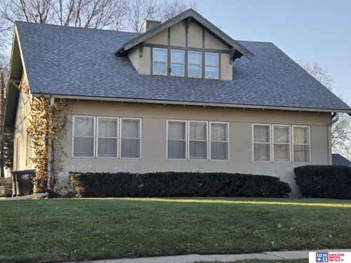 711 N 8th St, Beatrice, NE, 68310-2342 | Card Image