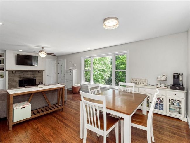 5070 University Blvd, House other with 3 bedrooms, 2 bathrooms and 6 parking in Coraopolis PA | Image 10