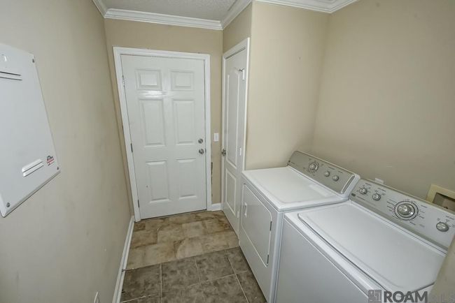 26350 Riverscape Dr, House other with 3 bedrooms, 2 bathrooms and 3 parking in Springfield LA | Image 27