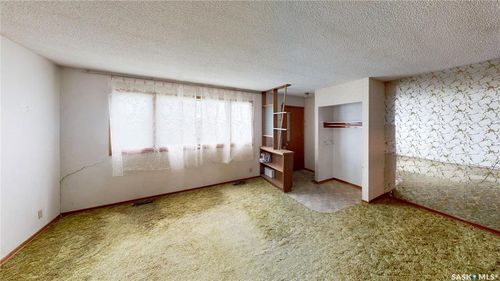 151 Froom Cres, Regina, SK, S4N1S9 | Card Image