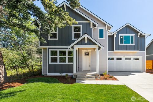 607 E Illinois St, Bellingham, WA, 98225-2628 | Card Image