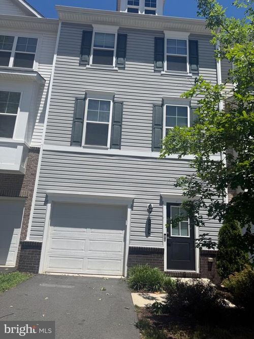 704 Barnwell Dr, STAFFORD, VA, 22554-3371 | Card Image