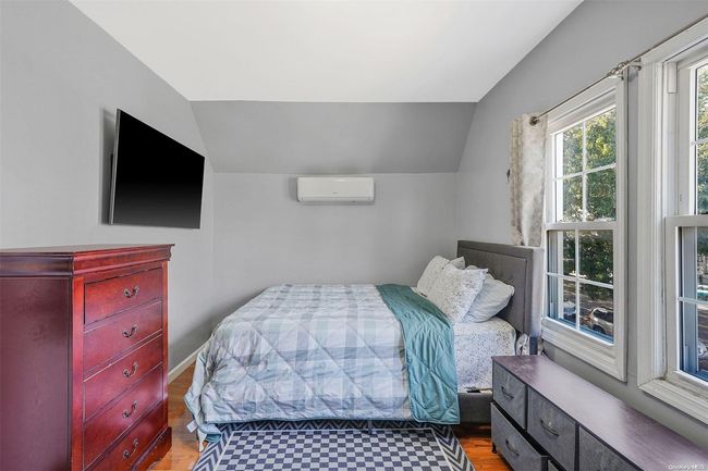 130-13 Lefferts Blvd, House other with 3 bedrooms, 3 bathrooms and null parking in S Ozone Park NY | Image 23