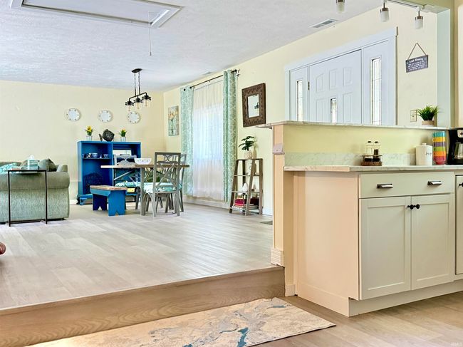 0731 S June Dr, House other with 3 bedrooms, 2 bathrooms and null parking in Cromwell IN | Image 21