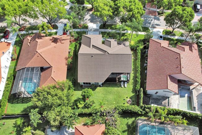730 Bayside Ln, House other with 4 bedrooms, 3 bathrooms and null parking in Weston FL | Image 64