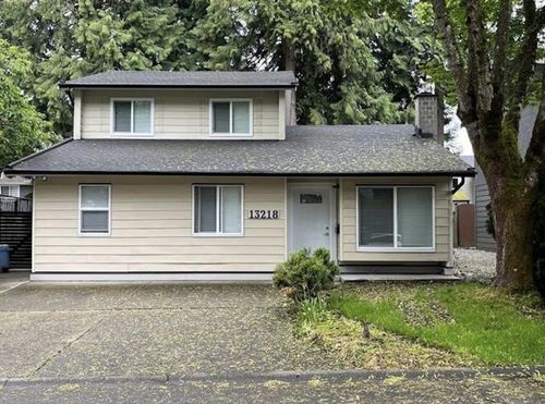 13218 67 Ave, Surrey, BC, V3W7J2 | Card Image