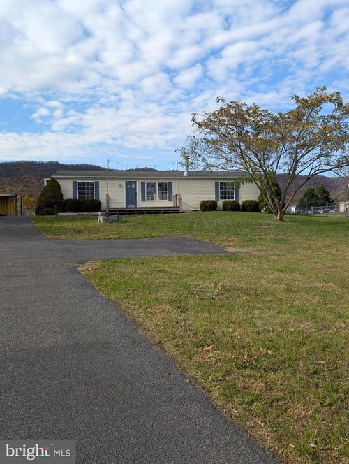 3-11365 Punch Bowl Road Road, MERCERSBURG, PA, 17236 | Card Image