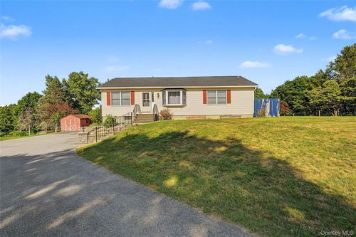318 Cornwall Hill Road, Patterson, NY, 12563 | Card Image