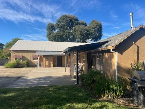 735 Reeds Avenue, Red Bluff, CA, 96080 | Card Image