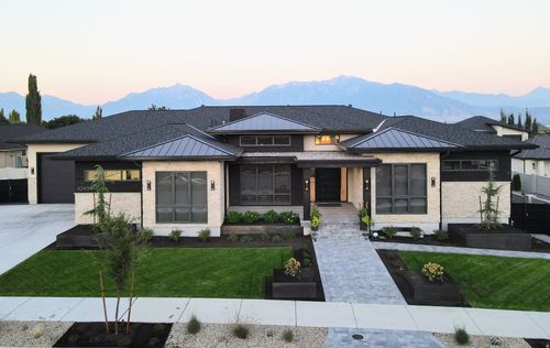 10939 S Via Encantada Way, South Jordan, UT, 84095-5627 | Card Image