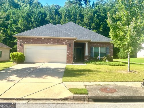 864 Crescent Ln, Griffin, GA, 30224-9028 | Card Image