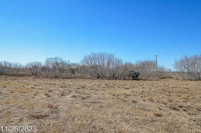 3 Us Hwy 85, Home with 0 bedrooms, 0 bathrooms and null parking in Dilley TX | Image 17
