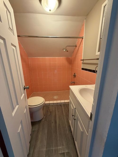 1501 W 6th St, Davenport, IA, 52802-1209 | Card Image