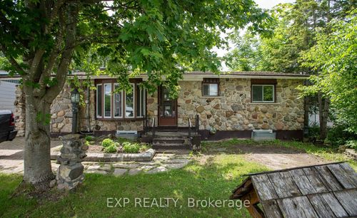 84 Kenyon St E, Alexandria, ON, K0C1A0 | Card Image
