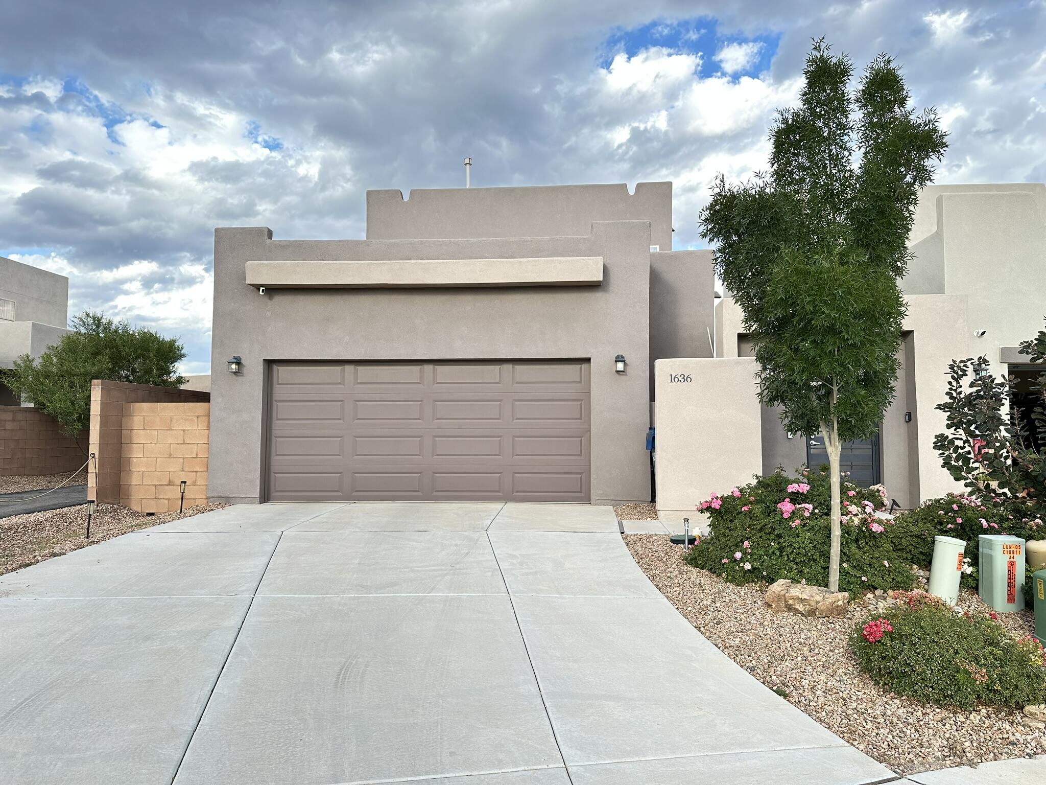 Tierra Alta Ct, Los Lunas, NM 87031