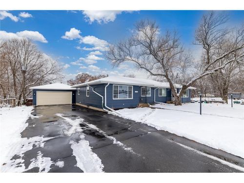 1121 Pearl St, Prescott, WI, 54021-1812 | Card Image