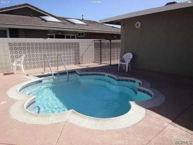 1109 E 1 St St, Condo with 3 bedrooms, 2 bathrooms and 2 parking in Tustin CA | Image 22