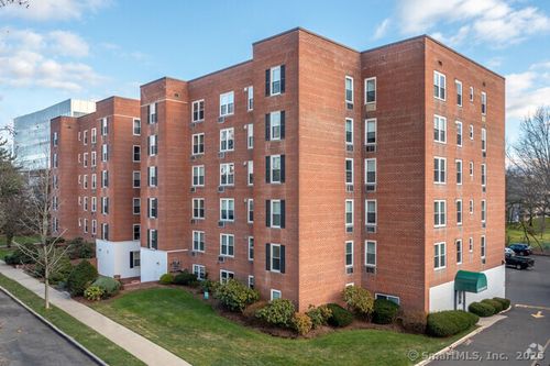 apt-2h-7 4th St, Stamford, CT, 06905-5005 | Card Image