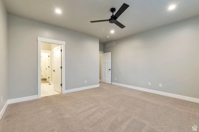 Primary Bedroom | Image 11