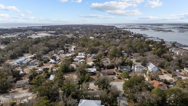 311 Old Ferry Rd, House other with 3 bedrooms, 2 bathrooms and null parking in Emerald Isle NC | Image 48