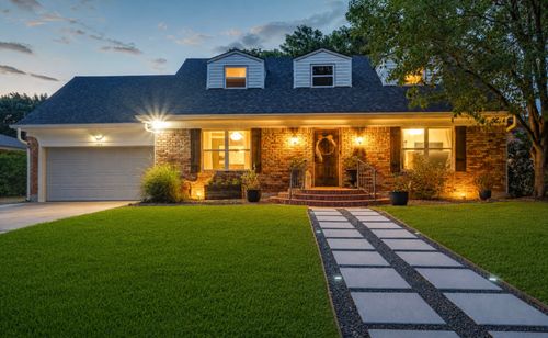 2969 Selma Ln, Farmers Branch, TX, 75234-6394 | Card Image