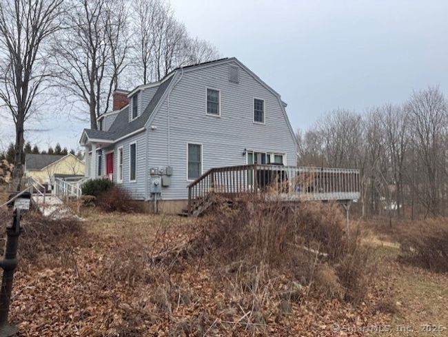 38 High St, House other with 3 bedrooms, 2 bathrooms and 4 parking in Middlefield CT | Image 16