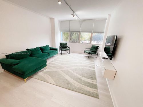 apt-2p-7441 Wayne Ave, Miami Beach, FL, 33141-2539 | Card Image