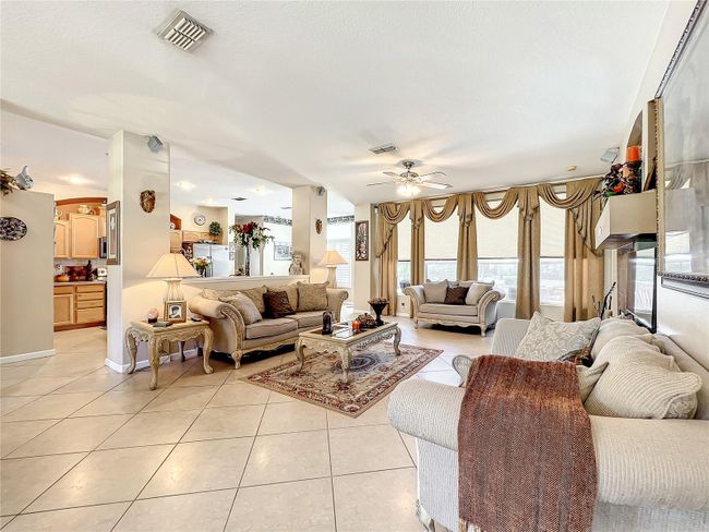 13333 Via Roma Cir, House other with 3 bedrooms, 2 bathrooms and null parking in CLERMONT FL | Image 20