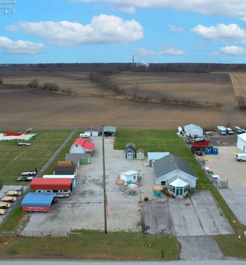 9505 Milan Rd, Milan, OH, 44846 | Card Image