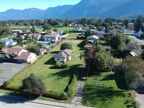 10050 Mcgrath Rd, Rosedale, BC, V0X1X2 | Card Image