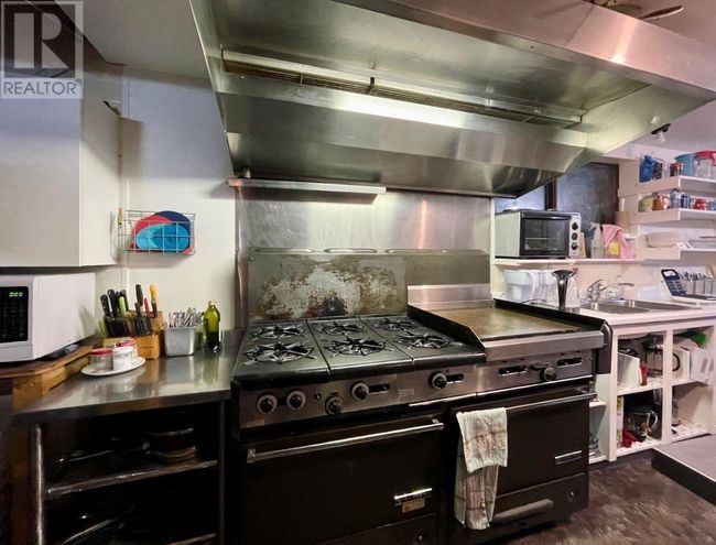 3483 Highway 95, House other with 10 bedrooms, 8 bathrooms and 20 parking in Parson BC | Image 5