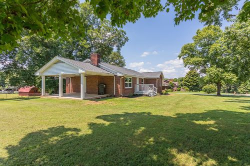 210 Porter Cir, Columbia, TN, 38401-2246 | Card Image