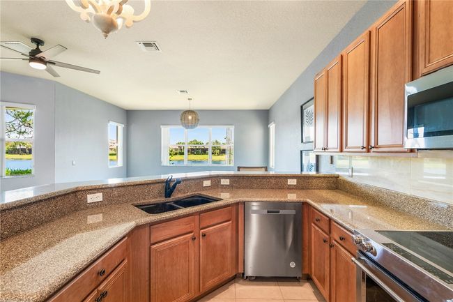 5579 55 Th Ave, House other with 4 bedrooms, 3 bathrooms and null parking in Vero Beach FL | Image 12