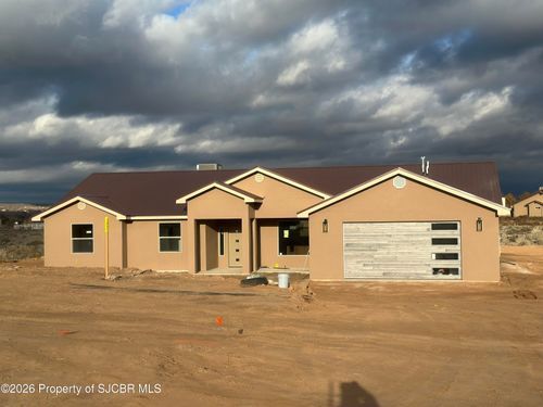 18 Road 3635, Aztec, NM, 87410-9415 | Card Image