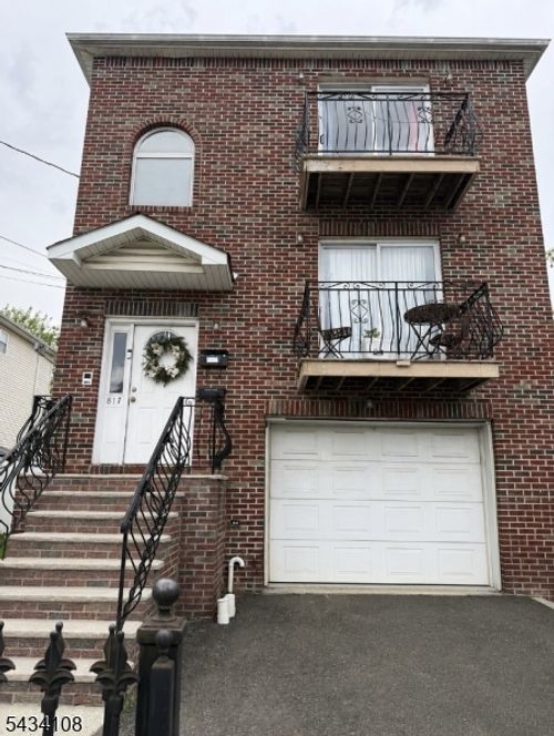 2-817 Jackson Ave, Linden, NJ, 07036-2107 | Card Image
