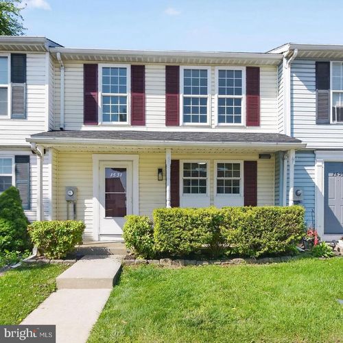 1531 Iris Ct, HAGERSTOWN, MD, 21740-2004 | Card Image
