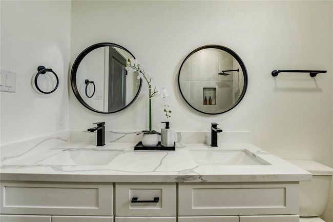 119 Trailblazer, House other with 6 bedrooms, 3 bathrooms and 2 parking in Angleton TX | Image 11