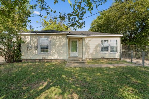 1509 Baylor Ave, Waco, TX, 76706-2012 | Card Image