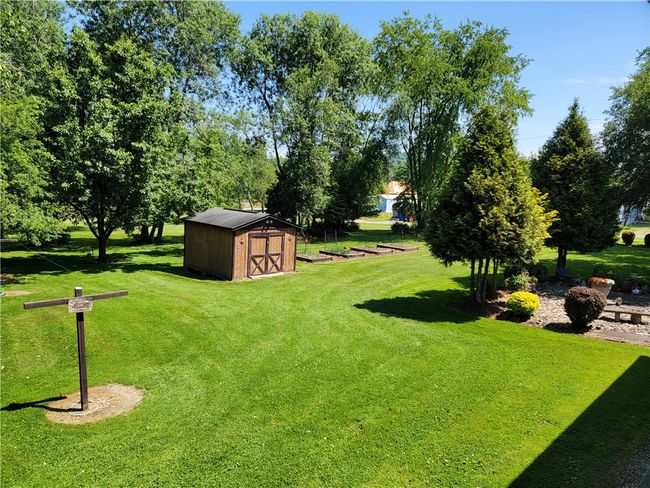 108 W 2 Nd St, House other with 4 bedrooms, 2 bathrooms and null parking in Burnside PA | Image 25