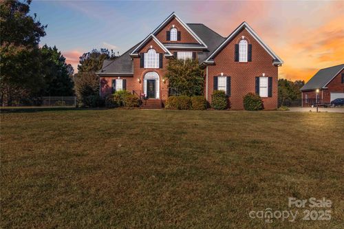 533 Mason Dickson Rd, York, SC, 29745-7765 | Card Image
